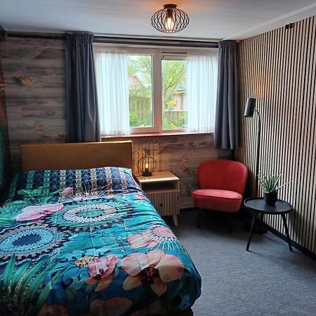 אוסטרנד Hotel Dichtbijzee מראה חיצוני תמונה