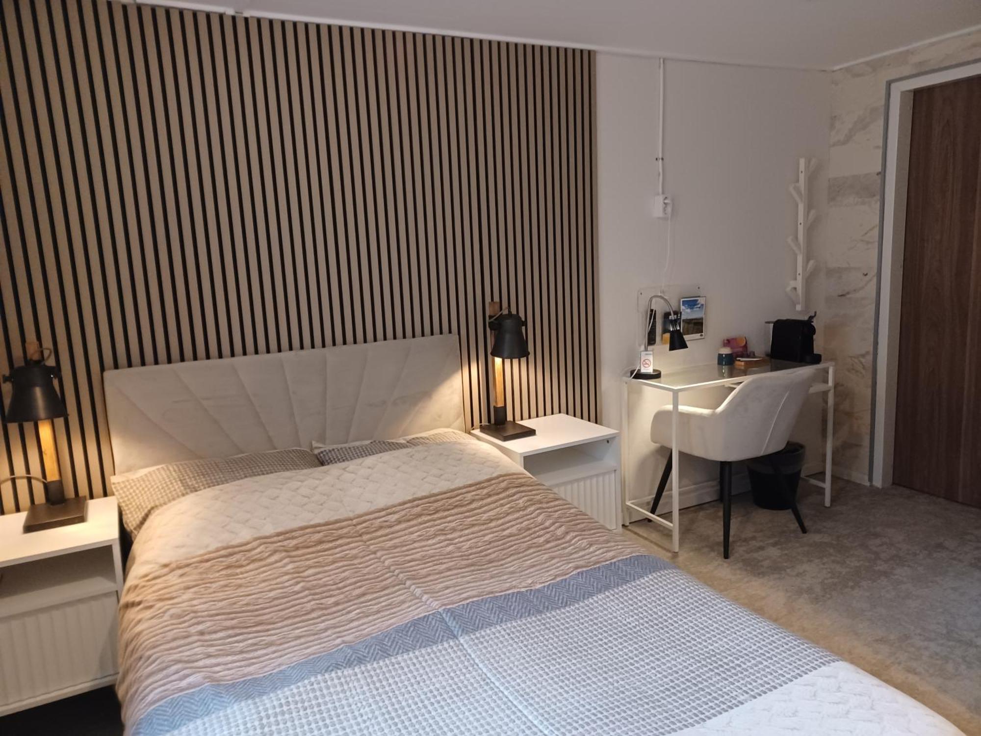 אוסטרנד Hotel Dichtbijzee מראה חיצוני תמונה