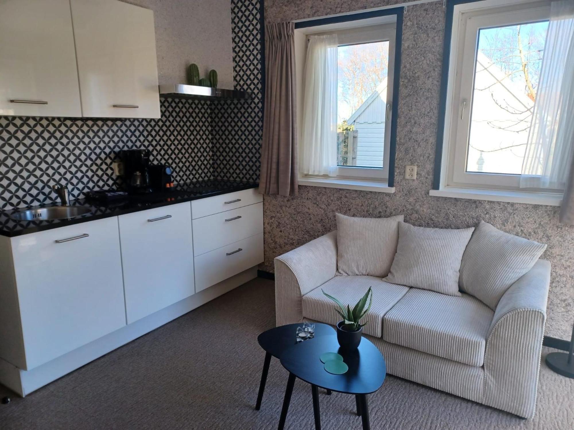 אוסטרנד Hotel Dichtbijzee מראה חיצוני תמונה