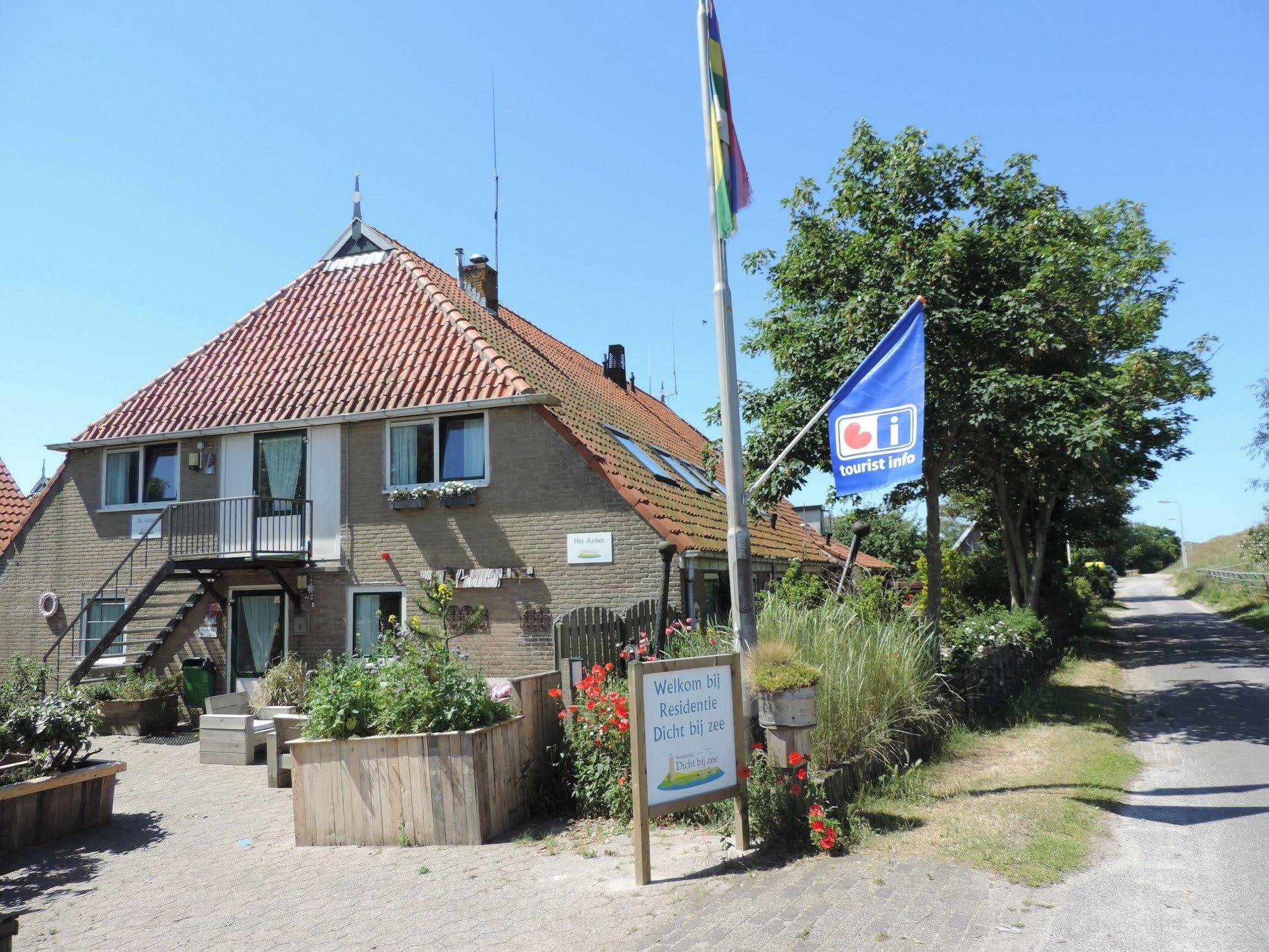 אוסטרנד Hotel Dichtbijzee מראה חיצוני תמונה
